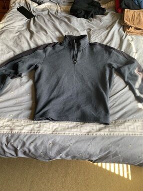 Black quarter zip